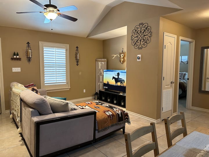 მისაღები ოთახი