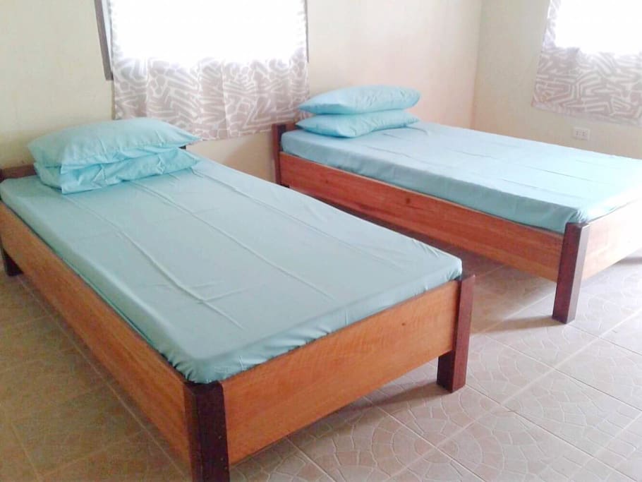Single beds, clean sheets
