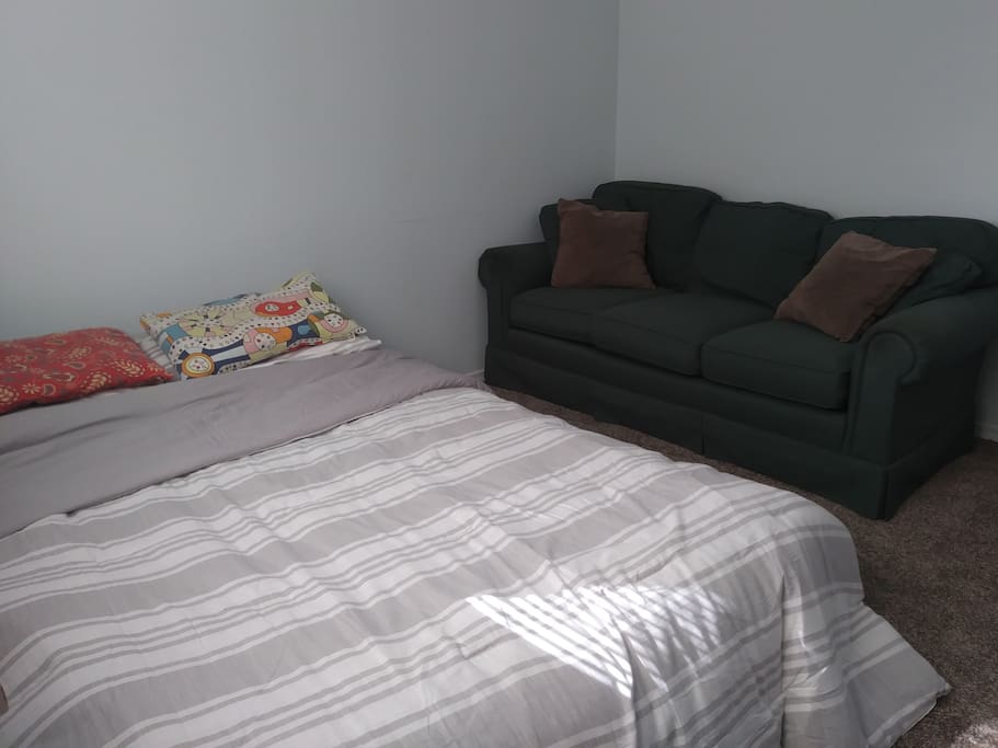 Bedroom w/ Q Air Mattress & Couch