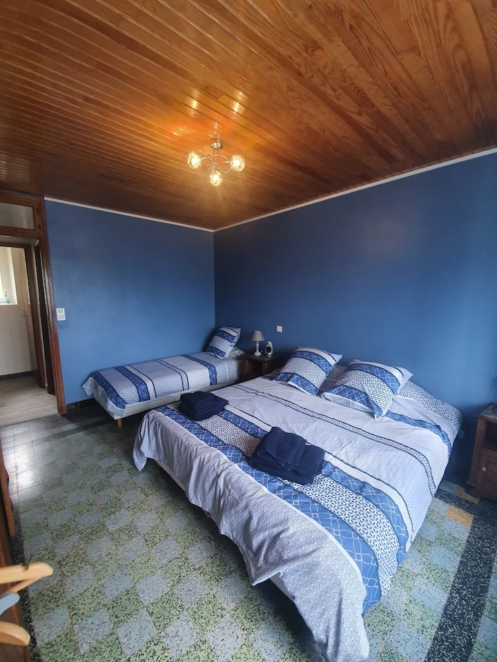 Möglichkeit Bett 180 und 90