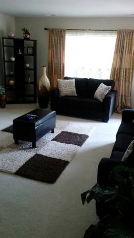 Convenient and design room in Fairfax