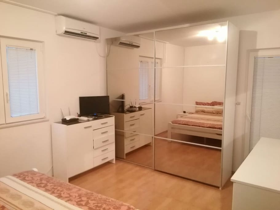 Комната