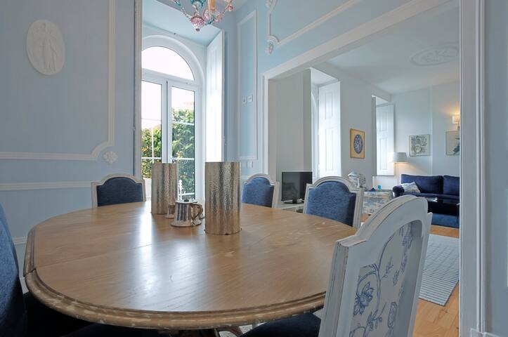 3-Bedroom Apt with Terrace Garden in the Centre gallery image 2