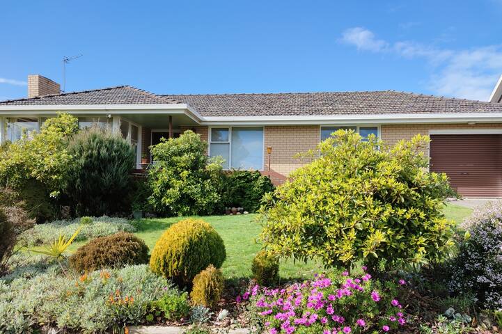 Button On The Beach gallery image 5