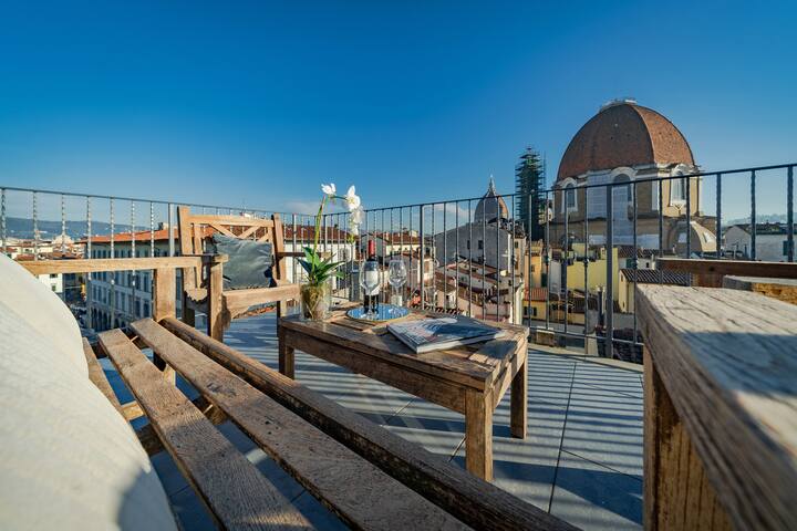 S.Antonino 360° Views 5 Minutes from Duomo gallery image 3