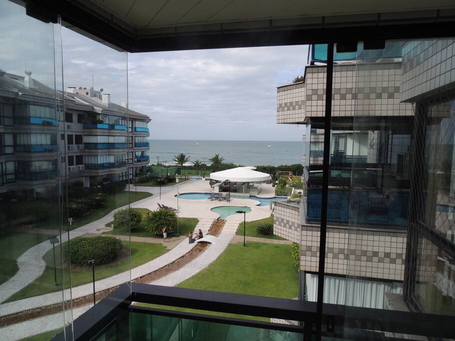 Vista interna para o condomínio.