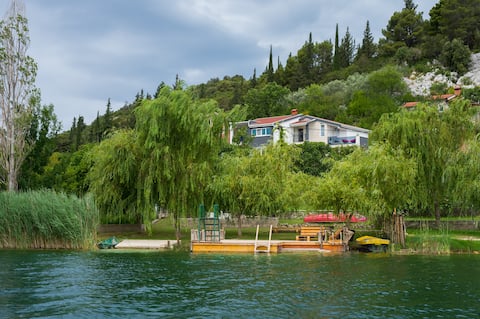 Successful Airbnb property: Apartmani Galić 1 in Grad Ploče