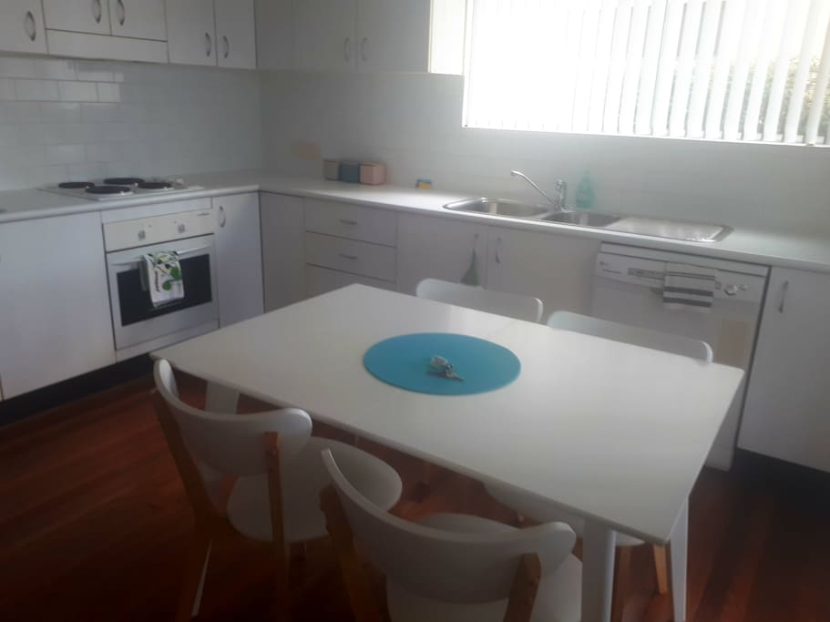 Kitchen/Dining