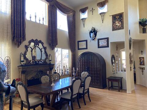Beautifully furnished home with all the amenities