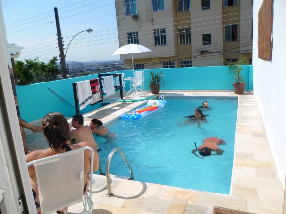 Área de Lazer com Piscina