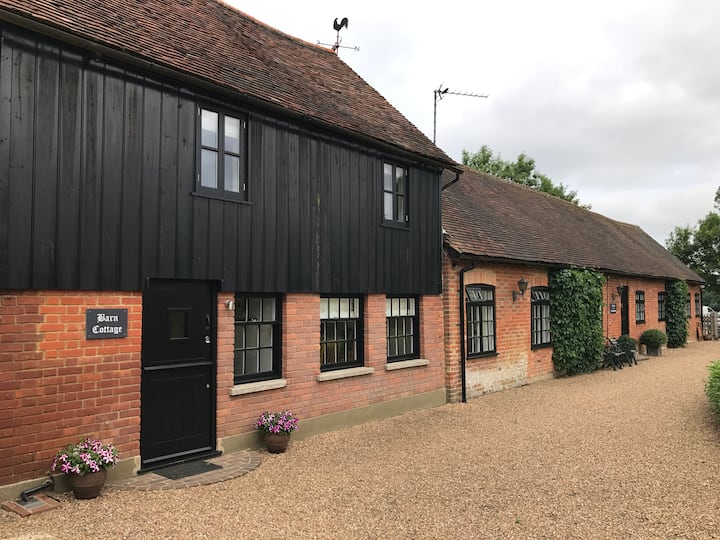 Old Coulsdon Holiday Rentals & Homes Old Coulsdon, Old Coulsdon