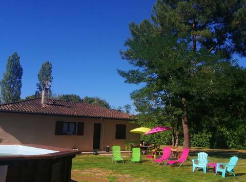 Le Jardin De Marie, quiet and nature with pool