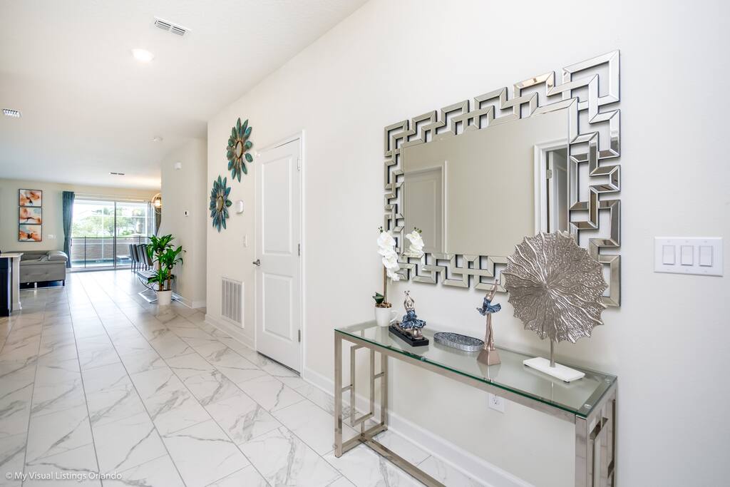 1672MoonValley-4