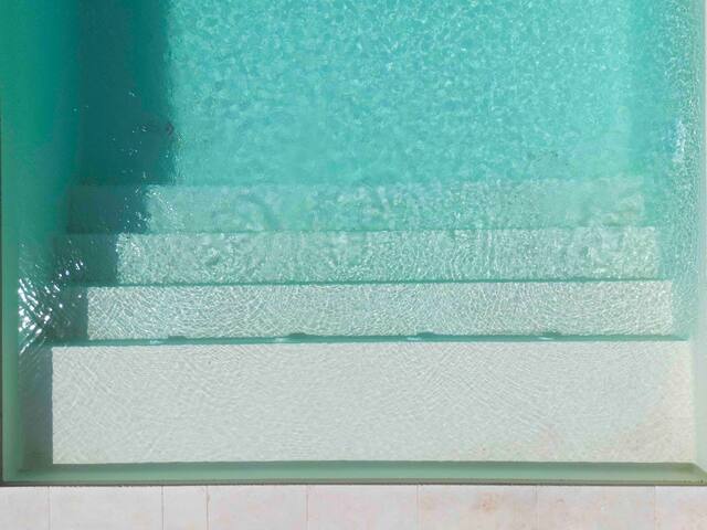 Villa con piscina in zona panoramica gallery image 4