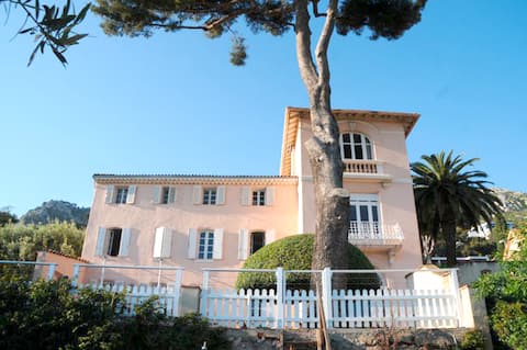 charming family villa