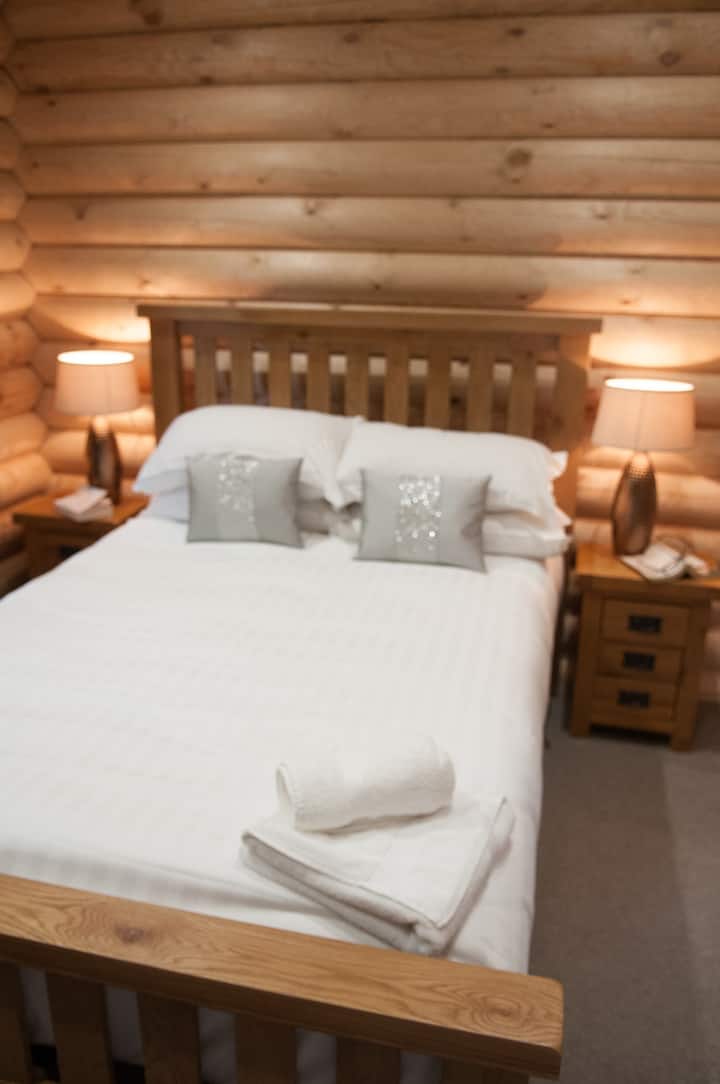 Kitanda maradufu cha kustarehesha sana