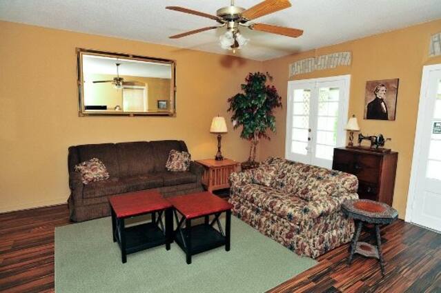 Vacation Homes Condo Rentals Airbnb