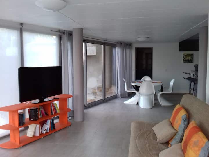 Nice-archet,  3p - Villa ,  Piscine, Mer Et Jardin - Nice