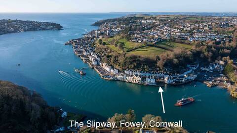 The Slipway Fowey Harbour, Parking 1 Min & Garden