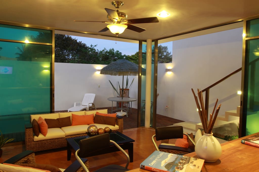 Sliding glass doors, sealing fan, a/c, tv hd, deck of cards, dvd movie and concert collection, sony media player great for streaming, documental, worldwide news, epic performance/music, movie channels all categories.