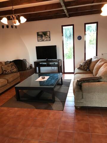 Villa Aarum – Your Idyllic Retreat in Crete ! gallery image 4