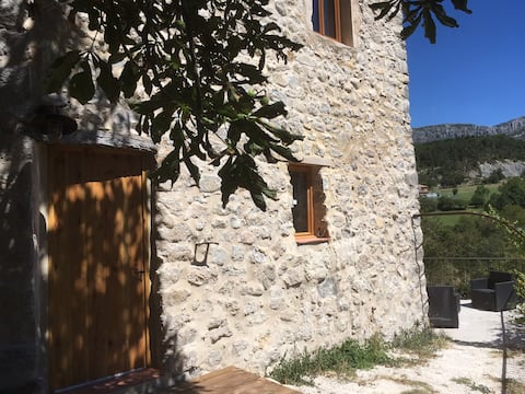 Country cottage 358 bis surrounded by nature