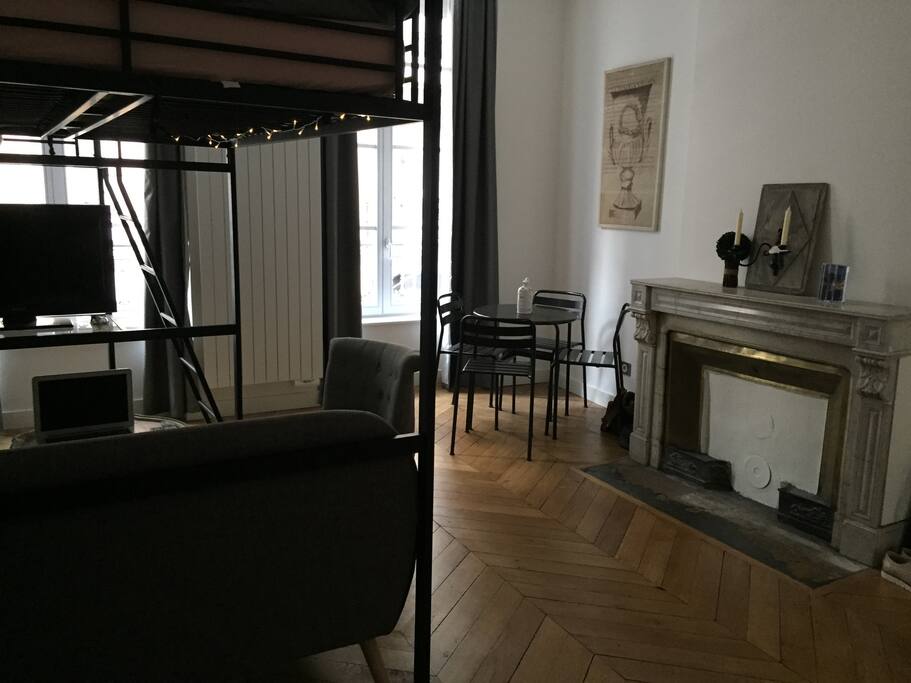 vue sur la pièce à vivre 26m2