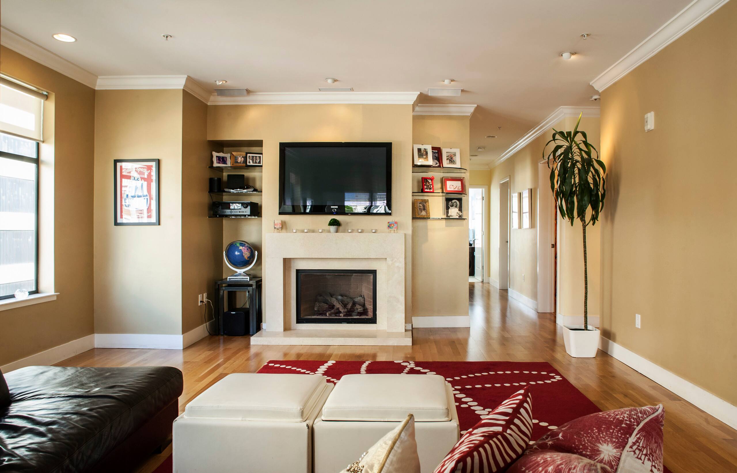 Condo in San Francisco · ★4.95 · 3 bedrooms · 4 beds · 2 baths - Image 5