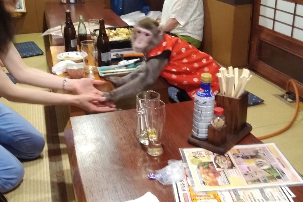 栓抜きを持ってきました。