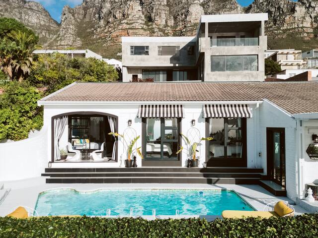 The Bohoho-MidCentury Arthouse Ocean&MountainViews gallery image 4