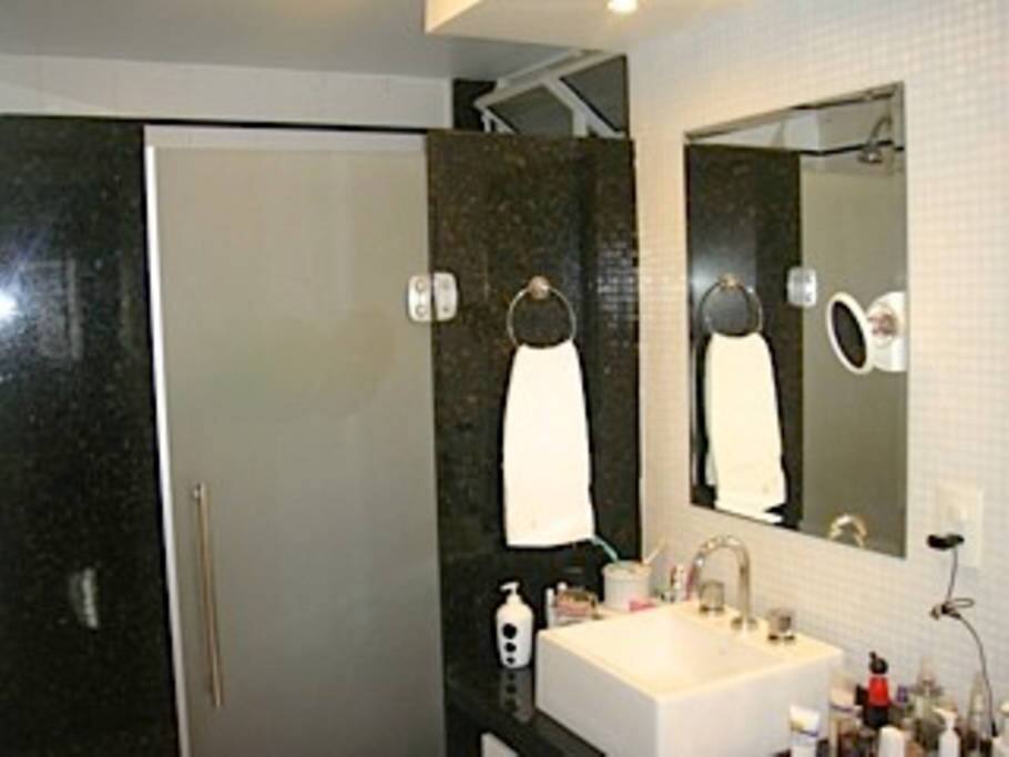 Banheiro da suite principal