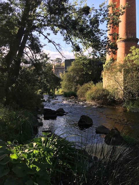 25 minutes Puy du Fou/ Maison face Château de Tiffauges