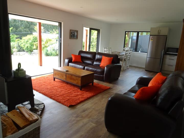 Relaxing Cottage In Roxburgh - Clutha River / Mata-Au