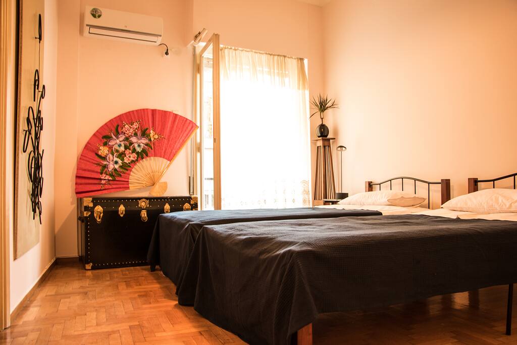 2 Single bed Bedroom photo 2