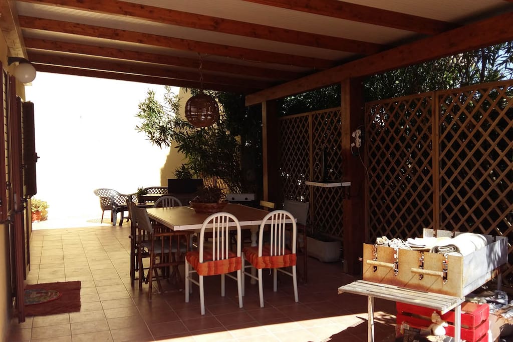 Veranda with BBq & TV point