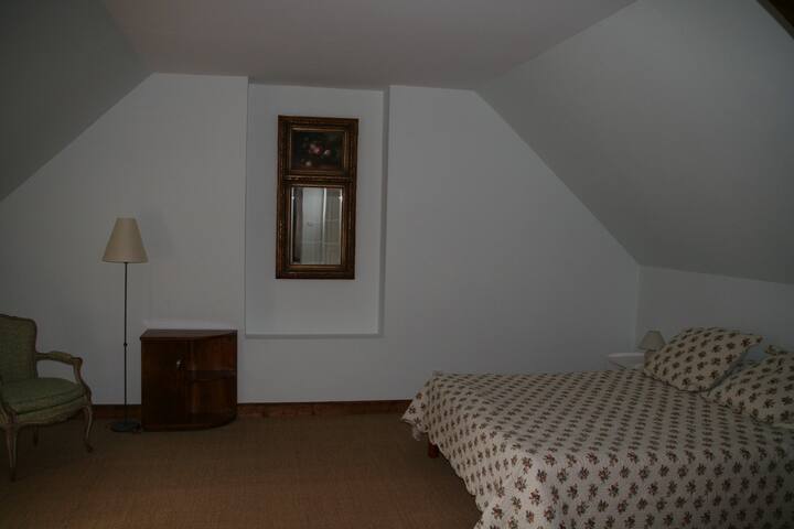 spálňa (posteľ 160)