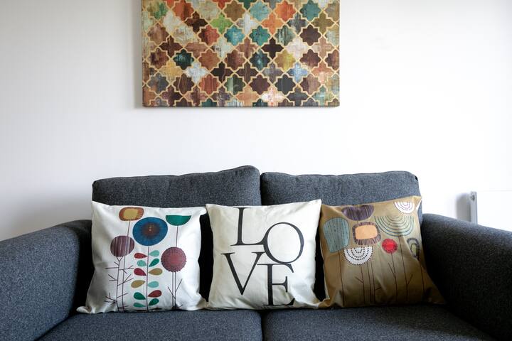 Exquisite 3Bed Flat Nr ExCel, O2 Arena & Westfield gallery image 4