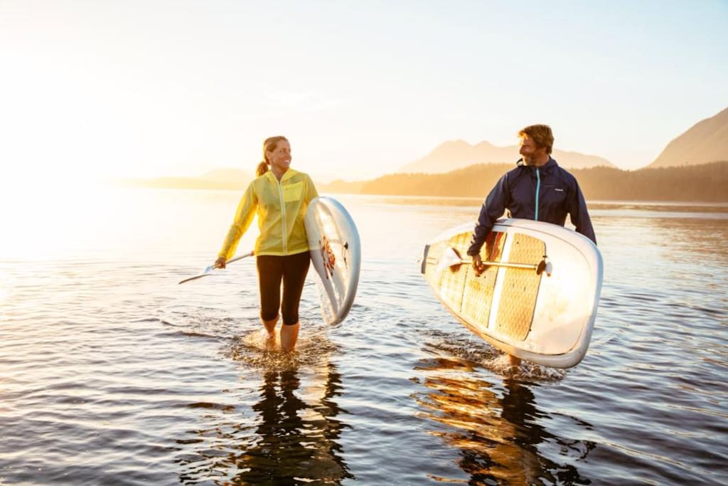 Try a unique stand up paddle tour right from our private jetty.