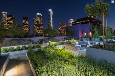 Luxury DOWNTOWN LosAngeles Apartment BEST LOCATION