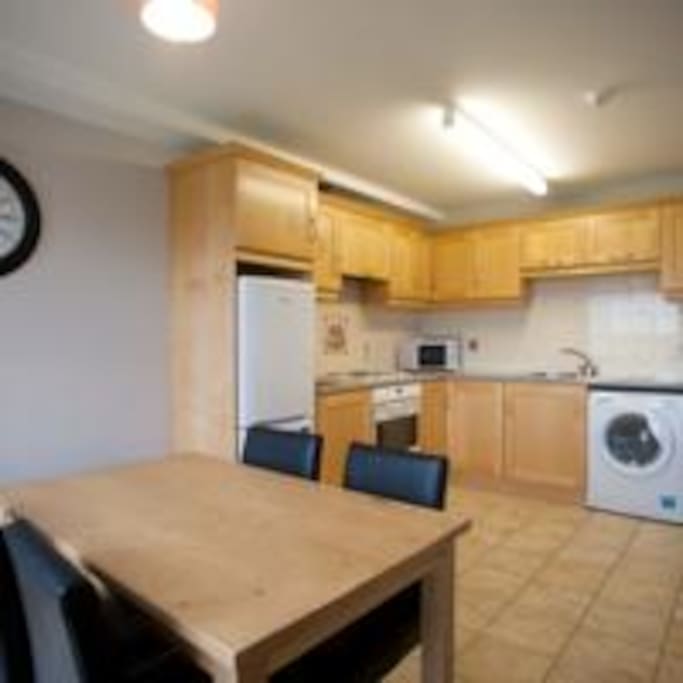 Kitchen / Dining