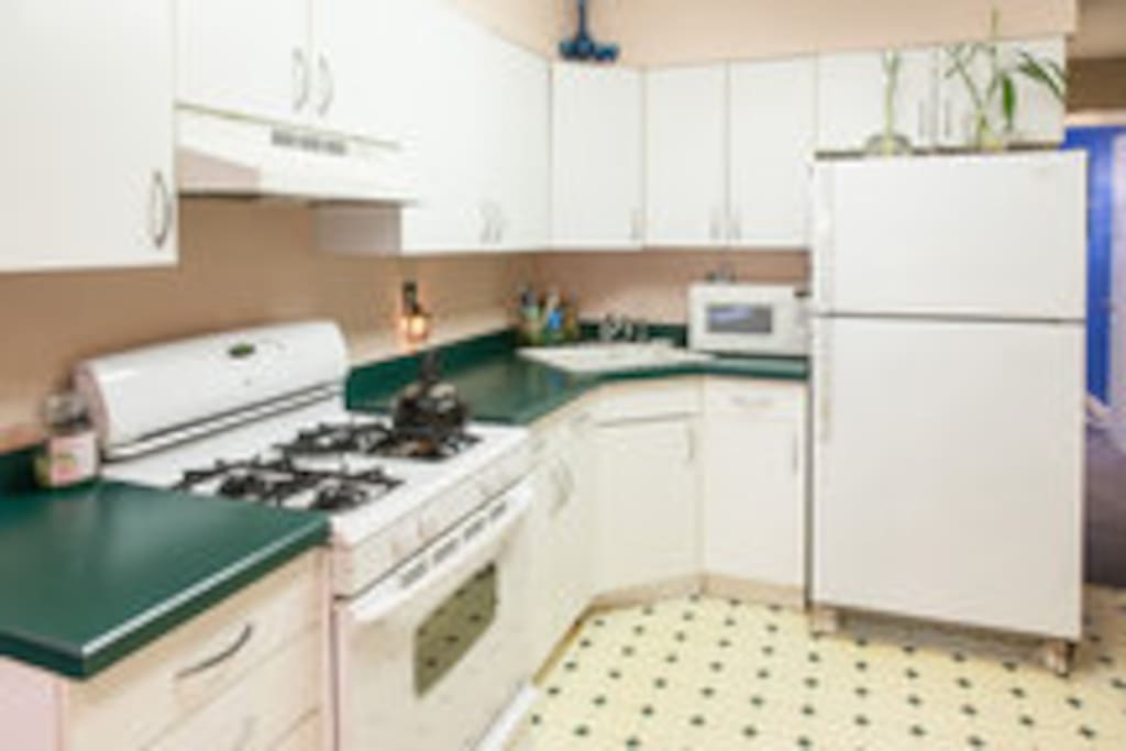 Full well appointed kitchen for your use