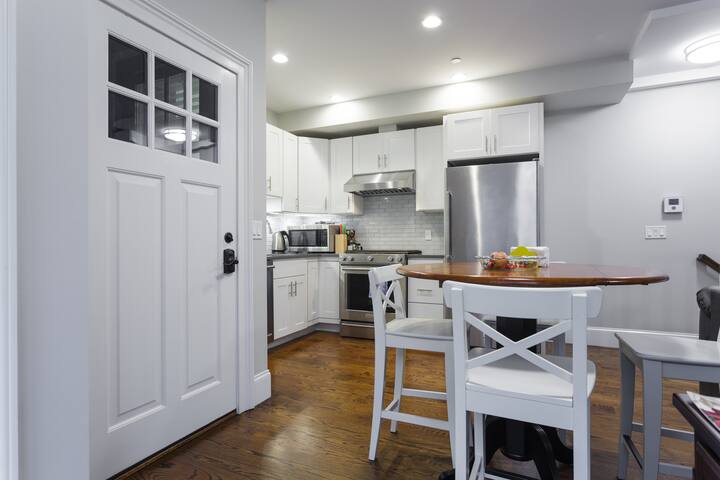 4BR 3BA Cambridge Oasis – Harvard/MIT/Boston gallery image 4