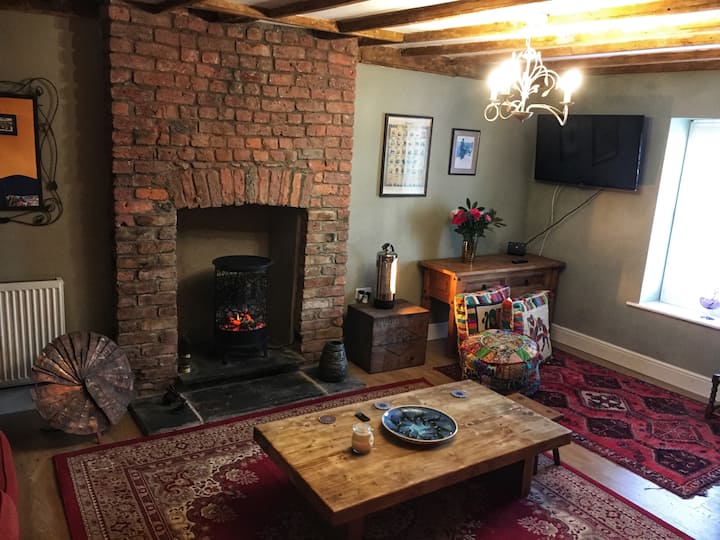 Carmarthen Town House. Free Secure Parking. - Carmarthen