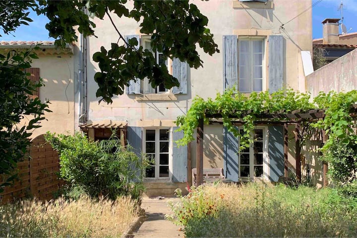 Jolie Maison Avec Jardin Au Bord Du Canal - Carcassonne