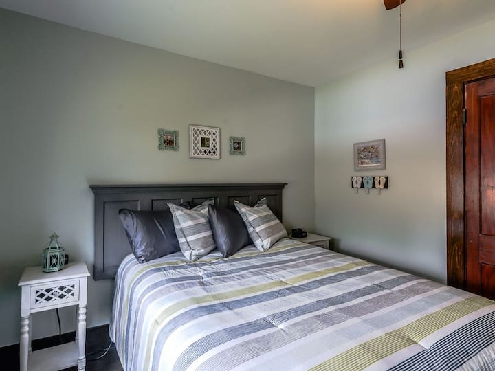 Chambre avec lit Queen Size