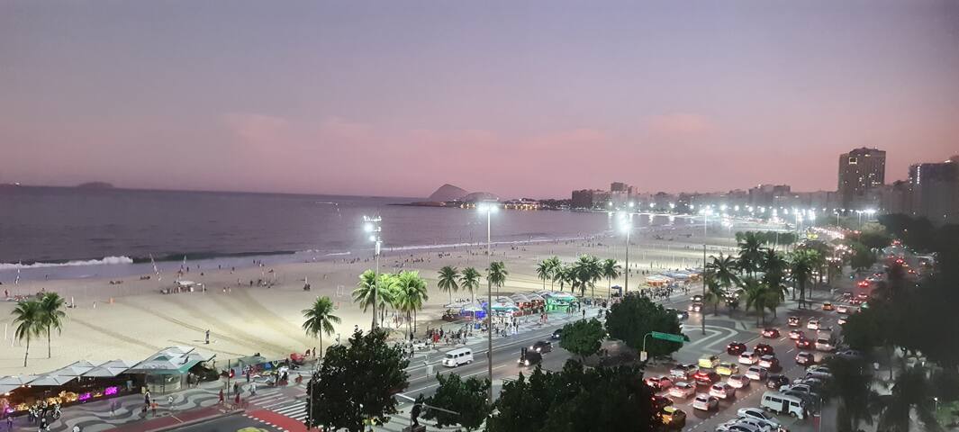 Vista Total da praia de Copacabana e Leme gallery image 5