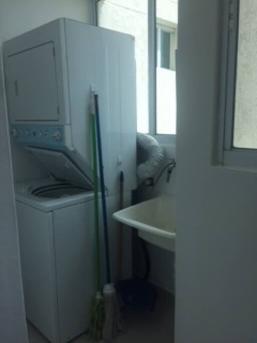laundry and kitchen sea view