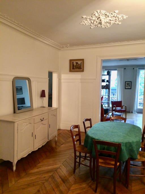 Dining room with vintage buffet and ceiling moulding