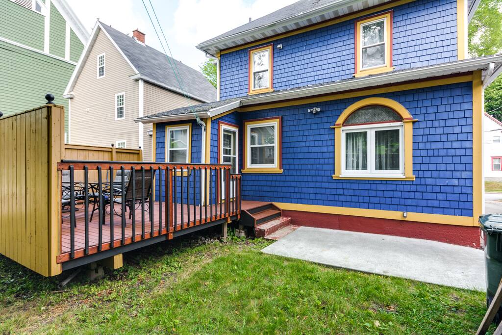 Large back deck