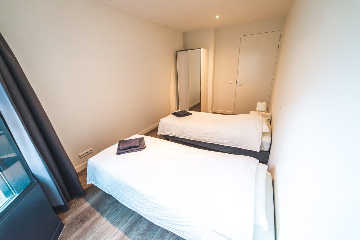 spavaća soba 2 s 2 kreveta za jednu osobu